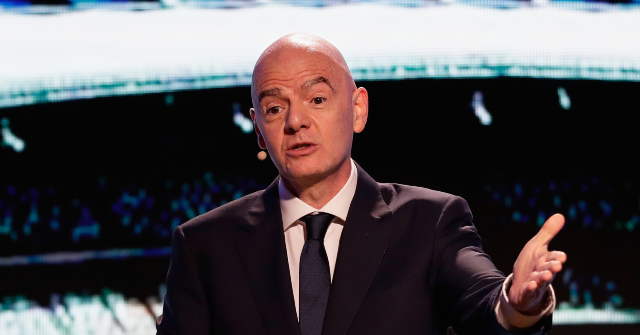 Environmentalists Alert That World Cup is the 'Most Polluting Ever' as FIFA Leader Takes Private Jet to Attend Two Matches Daily
