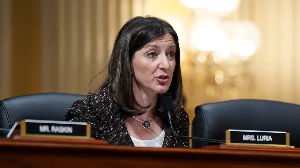 Ex-Rep Elaine Luria caught on video regarding her stock trading history