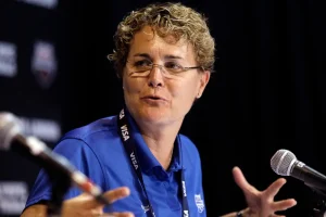 Ex-UC Berkeley swimming champion claims coach ridiculed her following suicide attempt in recent lawsuit