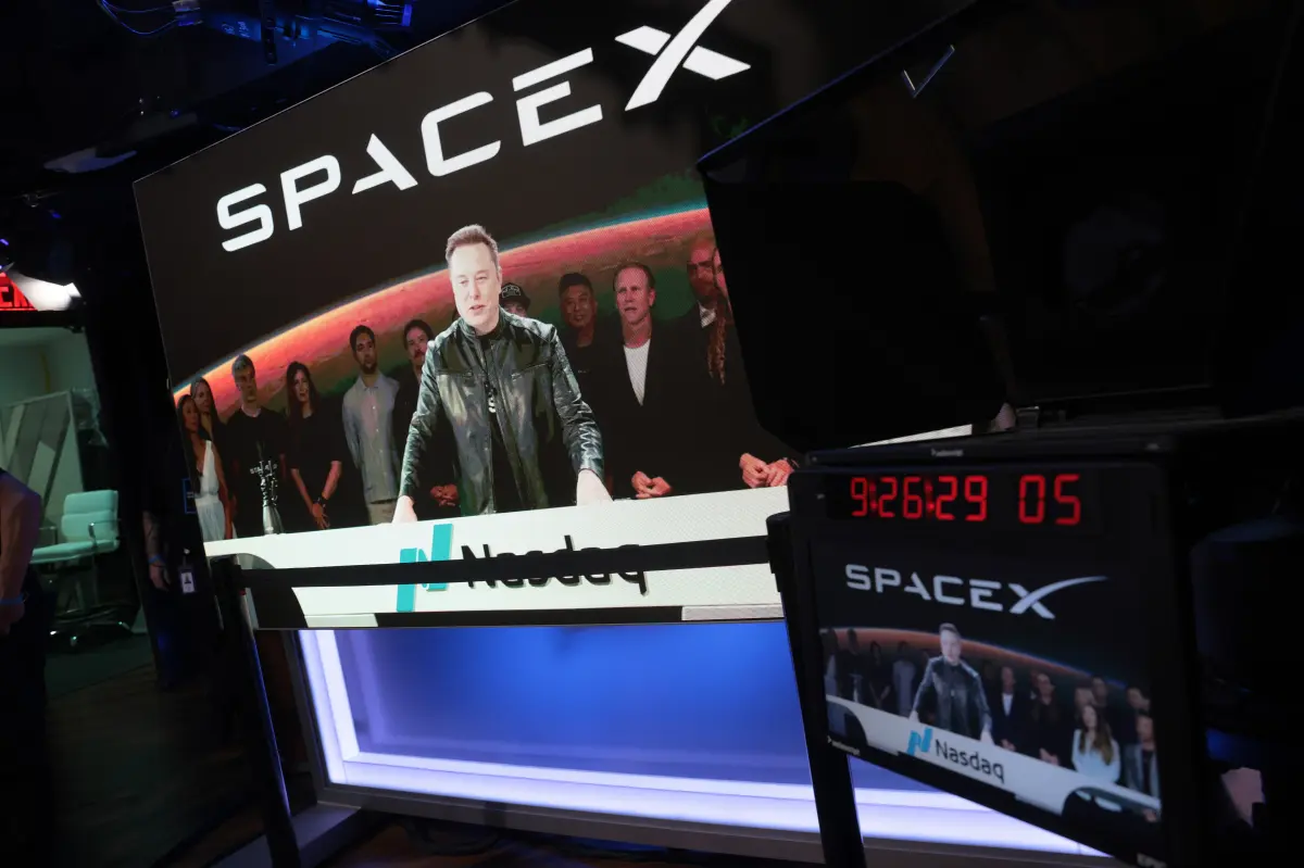 Expect SpaceX's stock to lose momentum after the initial excitement on Wall Street.