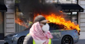 Extreme Leftists Set Fire to Tesla, Confront Police at G7 Meeting in Geneva