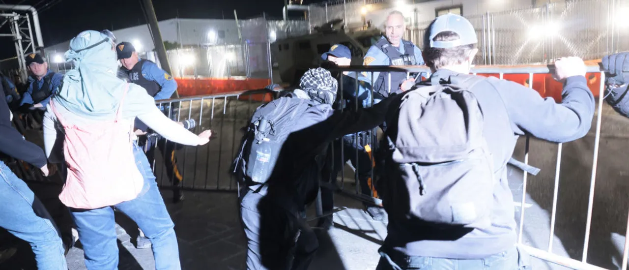 Far-Left Influencer Retreats at Anti-ICE Protest After Losing to His Own Tactics