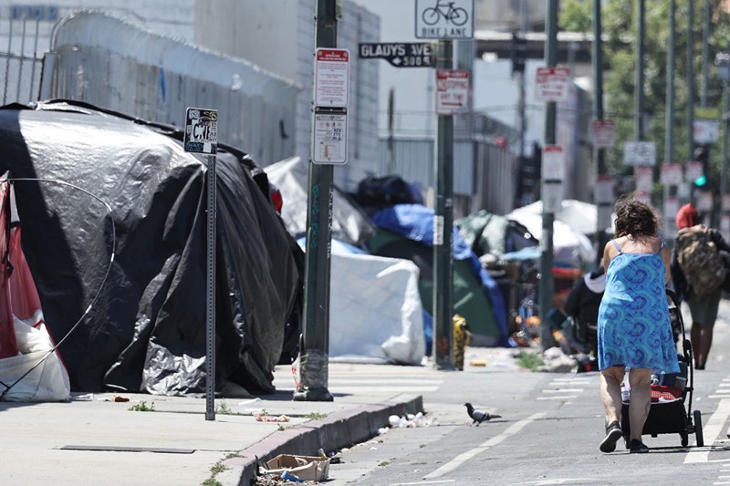 Federal funding to L.A. Homeless Services Authority is halted due to reported pattern of clear fraud.