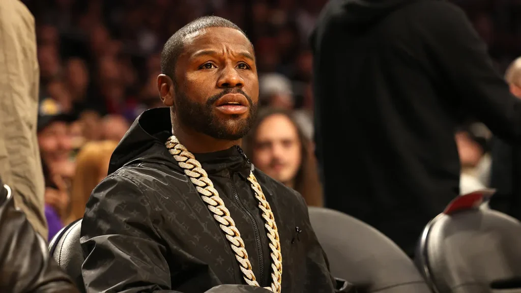 Floyd Mayweather is charged with a felony for an alleged $200,000 bad check in Las Vegas.