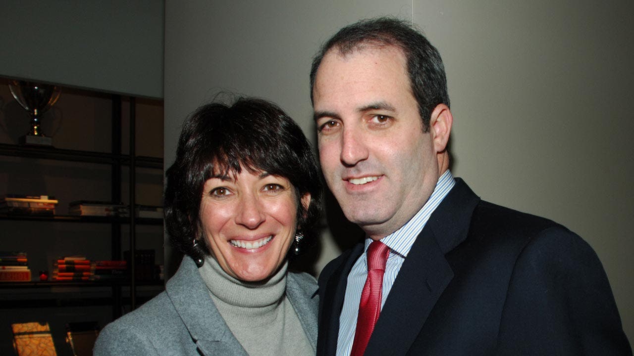 Former Clinton advisor Doug Band to give testimony to House committee about Epstein connections