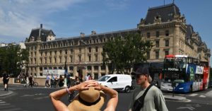 France Experiences 1,000 Additional Deaths Amid Heat Wave
