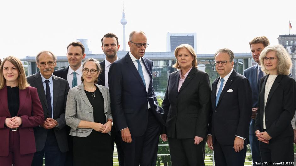 Germany's pension plans receive both commendation and criticism