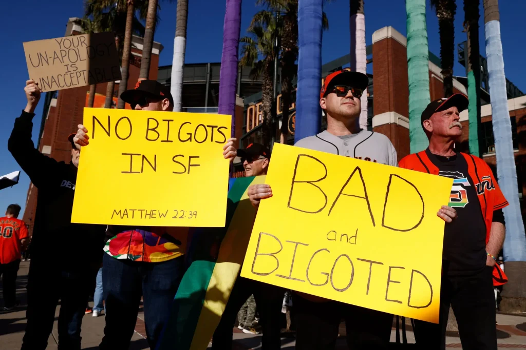 Giants fans criticize and shame Christian pitchers for Bible verses on Pride Night hats
