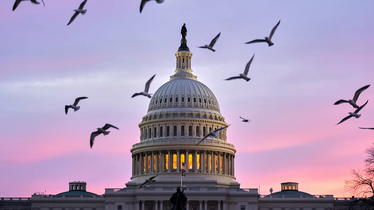 Hugh Hewitt: Electors should seek leaders who can handle stress