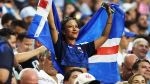 Instagram influencers at the European World Cup can remain after supporting the blue, Caitlin faced criticism, and a steak rack incident.