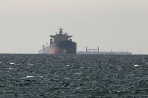 Iran and Oman will begin a major evacuation of ships through the Strait of Hormuz, according to the IMO.