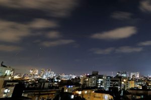 Iran carries out missile attacks on Israel