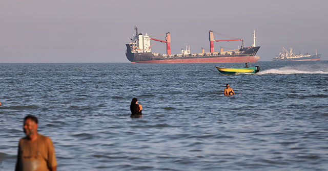 Iranian oil tankers move past U.S. blockade following ceasefire agreement.