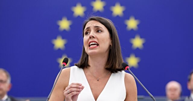 Irene Montero, a far-left MEP, sings 'Happy Birthday Mr. Genocide' to Trump at the E.U. Parliament.