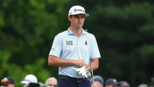 J.T. Poston scores a 12 on one hole at the Travelers Championship during a breakdown