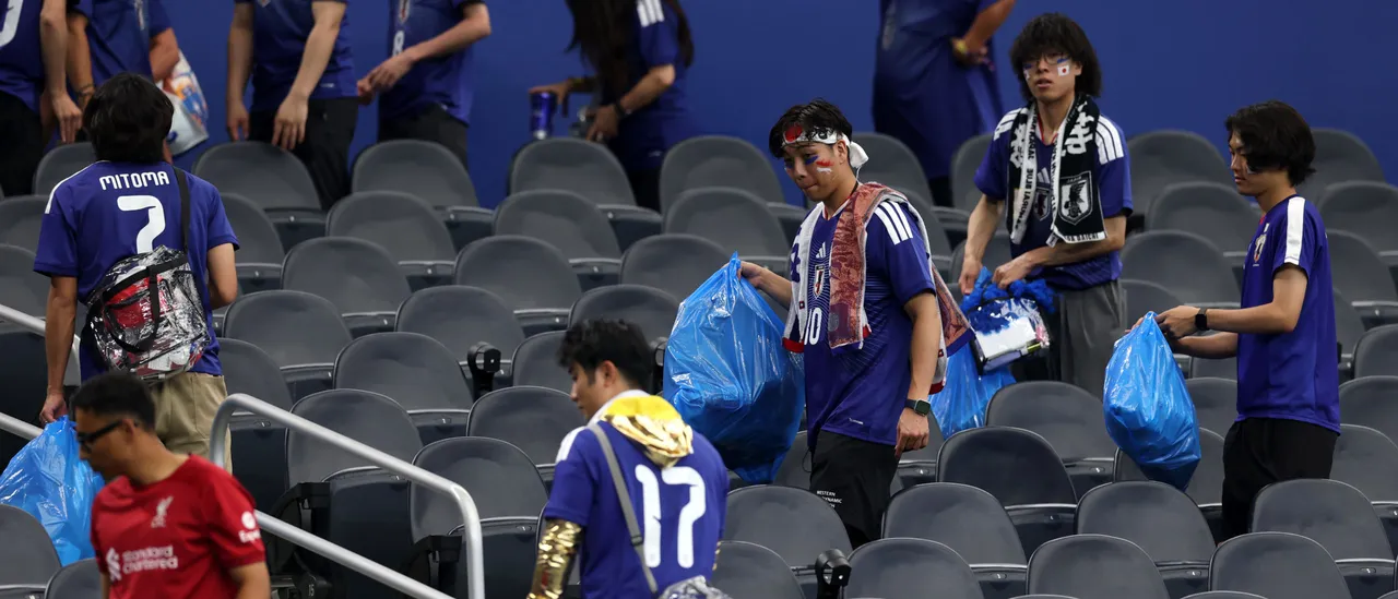 Japanese Fans Capture Online Hearts By Just Doing What’s Right: Tidying Up After Themselves