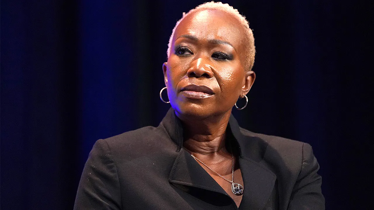 Joy Reid announces she has stopped being a New York Giants fan due to Jaxson Dart introducing Trump.