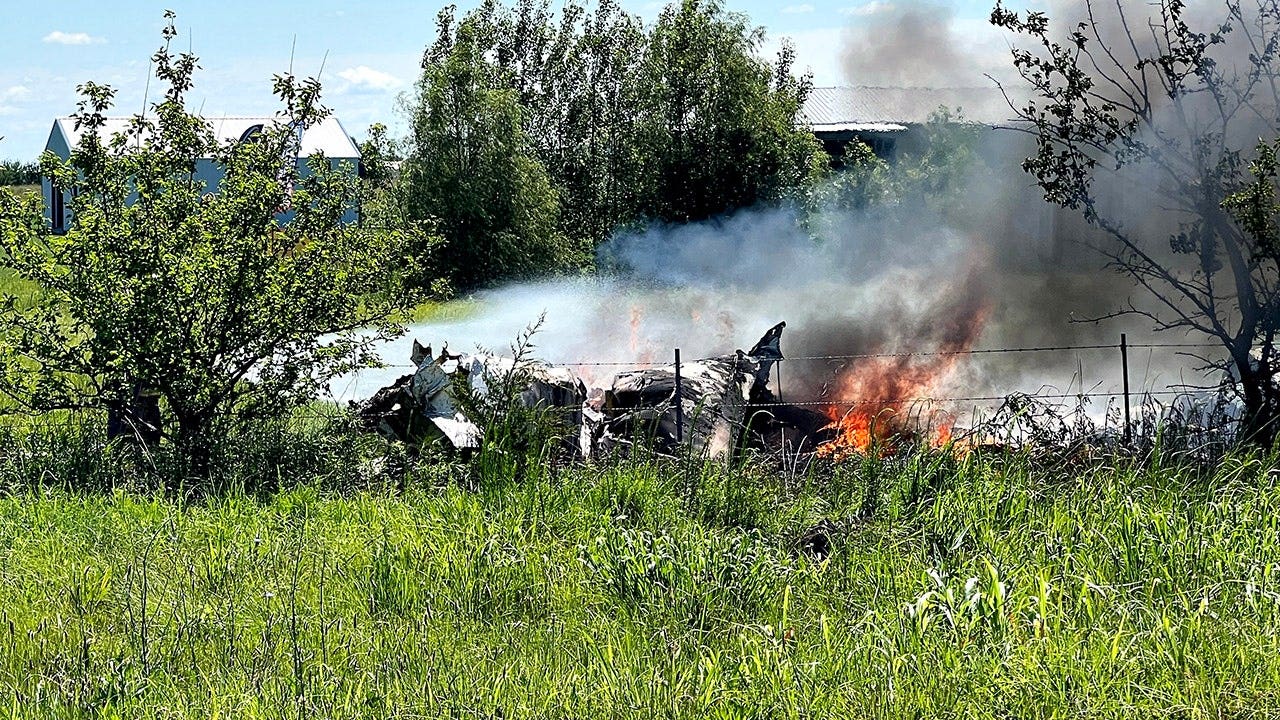 Kansas City skydiving team stunned after plane accident takes the lives of all 12 people.