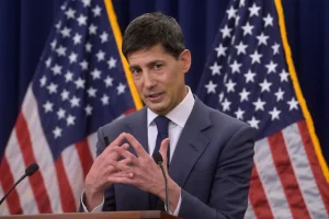 Kevin Warsh adopts a strong anti-inflation position in his first meeting as chair, promising to ensure price stability.