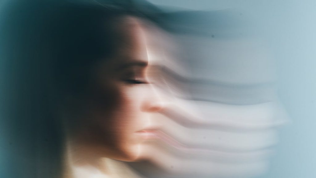 Key Factors May Influence Women's Risk of Dementia, Study Reveals
