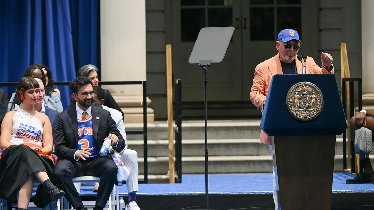 Knicks owner seems to make a jab at Mamdani during NBA championship celebration, skips photo opportunity with him.