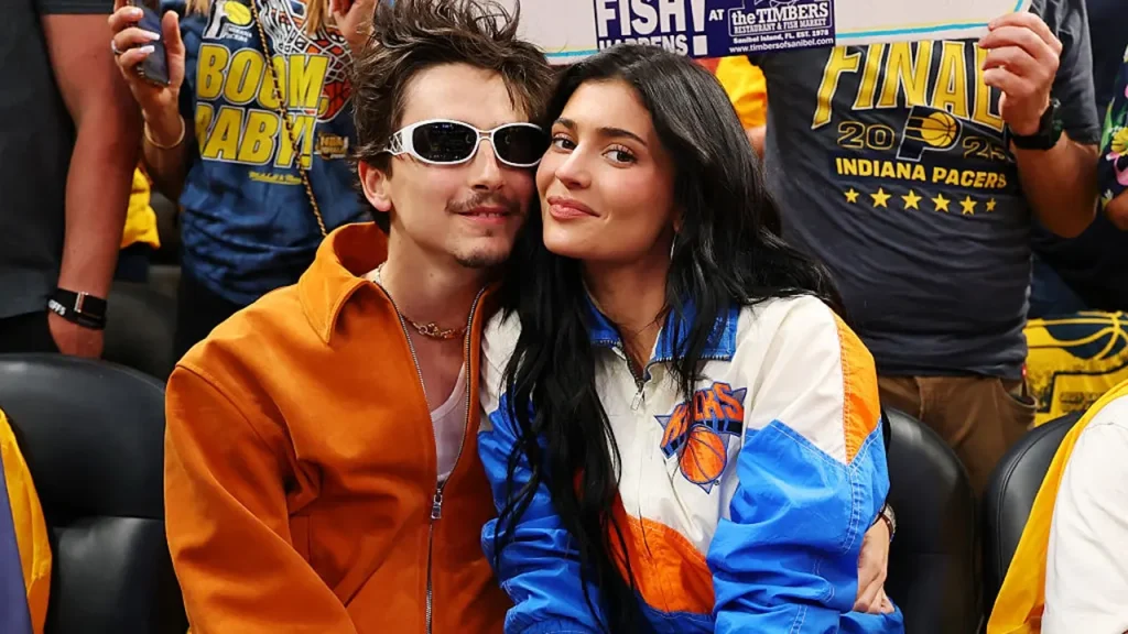 Kylie Jenner influences Knicks lingerie, Swift-Kelce wedding rumors at MSG, and a German finds Waffle House