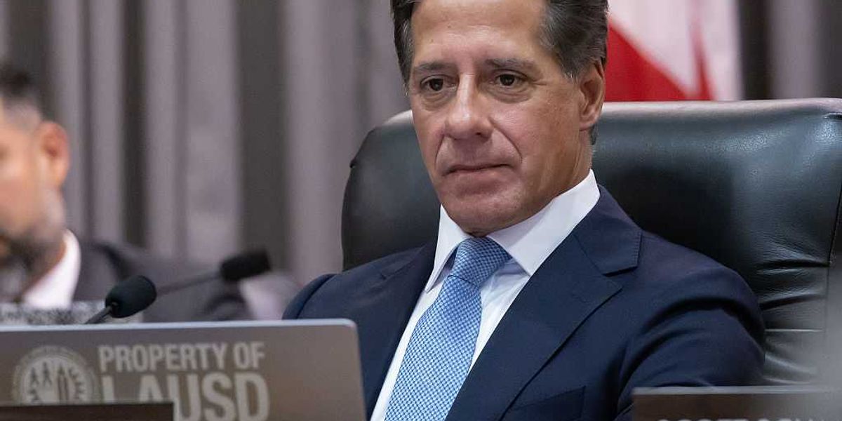 Los Angeles school chief steps down after FBI searches home and office months earlier.