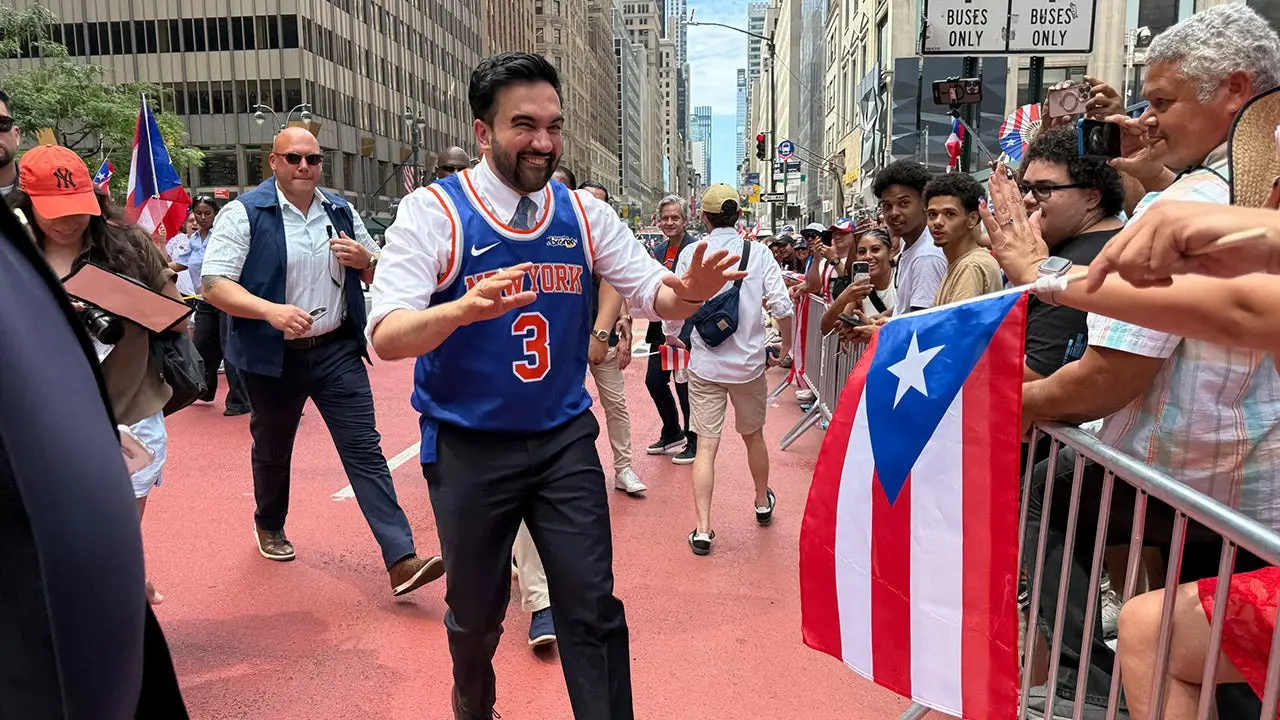 Mayor Zohran Mamdani joins Knicks champion in celebration at local parade
