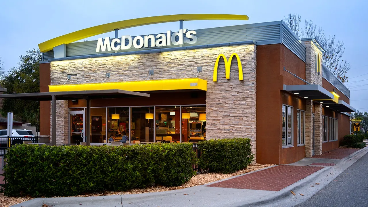 McDonald's fried apple pie is back across the country for a limited time in June.