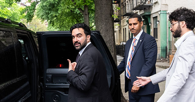 Migrant Coalition Led by Mayor Mamdani Criticizes New York Democrats