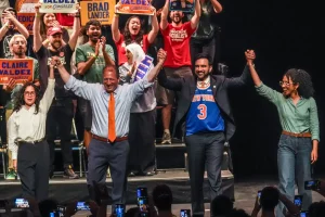 New poll reveals NYC voters dissatisfied with Democrats and eager for change.