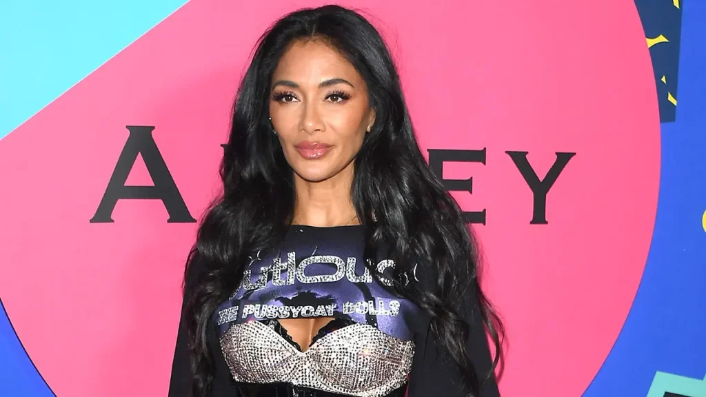 Nicole Scherzinger shows off her bikini body in birthday beach pictures