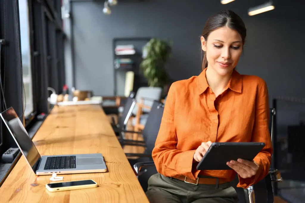 Ninety percent of US office workers report increased productivity due to AI, according to a survey.