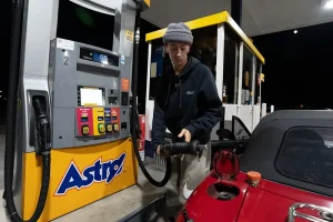 Oil prices drop following announcement of U.S.-Iran peace agreement
