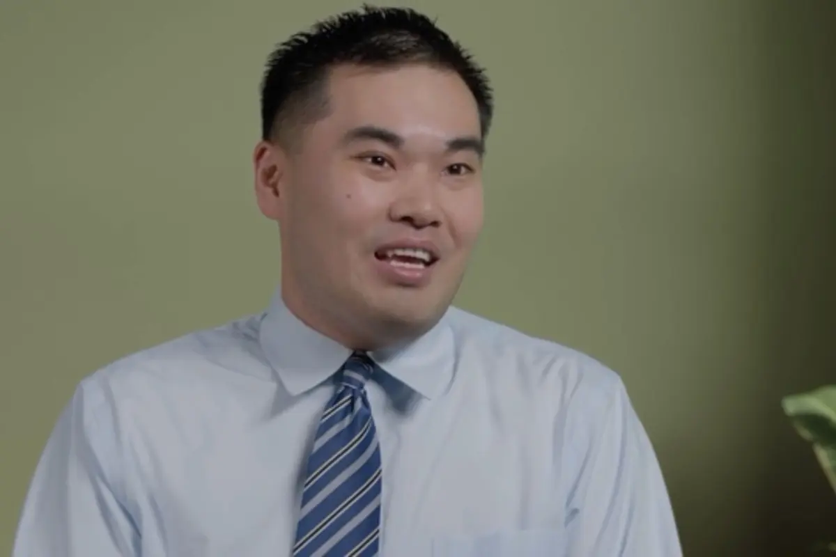Oncologist emphasizes the importance of education for achieving the American dream