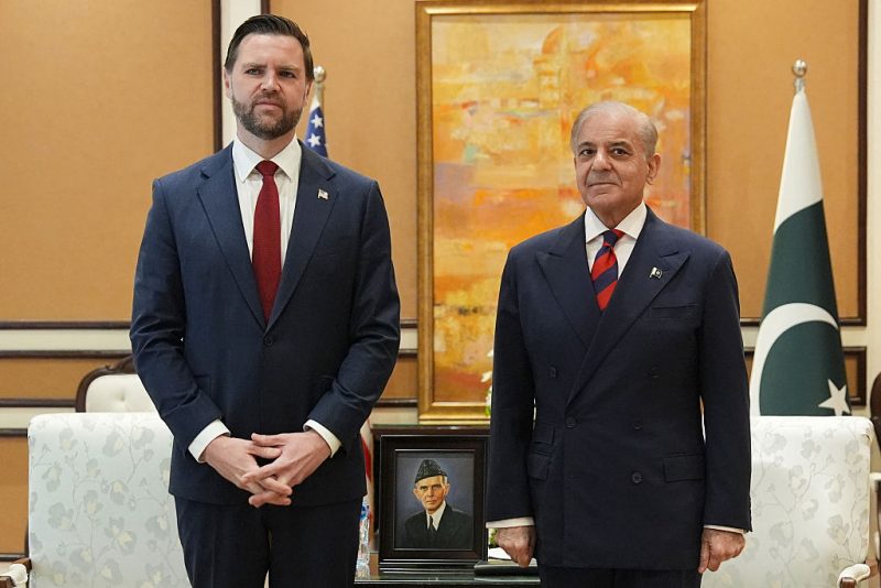 Pakistan PM: Switzerland to facilitate the official signing of the U.S.-Iran peace agreement
