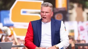 Pat McAfee takes a stand against Omaha's well-known Jell-o shot bar following a frosty welcome at the College World Series.