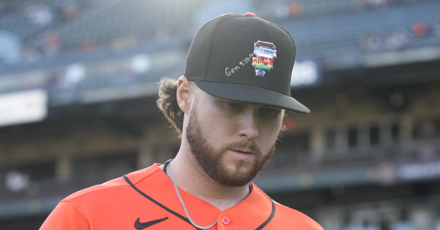 Photo &mdash; SF Giants Player Responds to LGBT 'Pride Night' Message with Bible Verse on Cap: 'It's About God's Covenant'