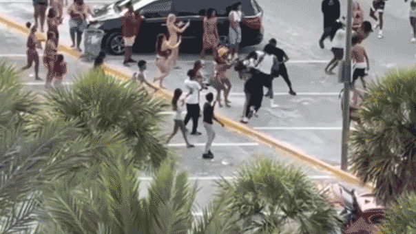Police in Florida employ electronic monitoring to end teen takeover event.