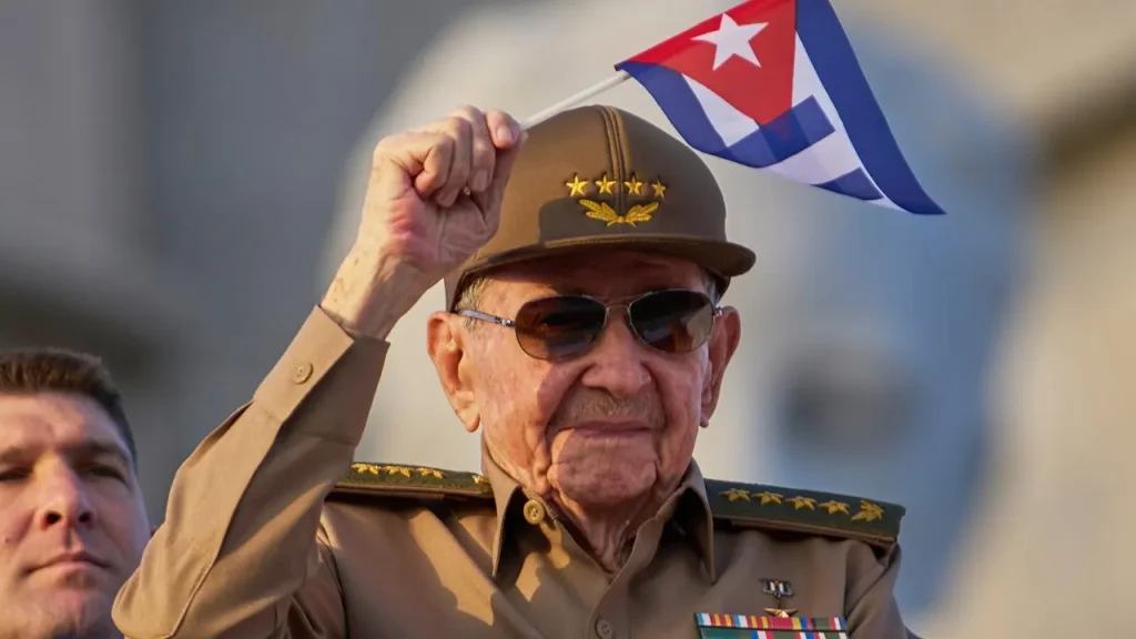Raúl Castro reappears in public following the murder charges from Trump's Justice Department.