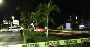 Real-life 'Citizen Vigilante' in Mexico Gains Popularity for Restraining Thieves