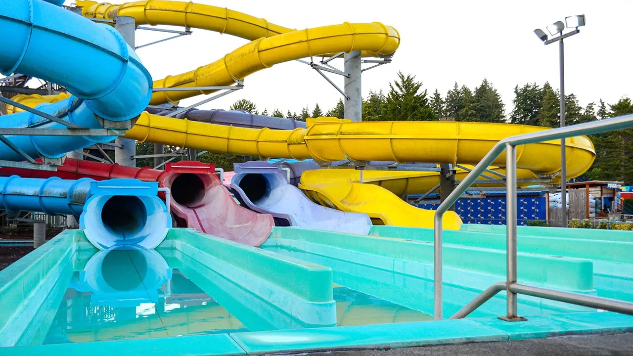 Residents of Washington express anger over the upcoming closure of Wild Waves Theme Park.