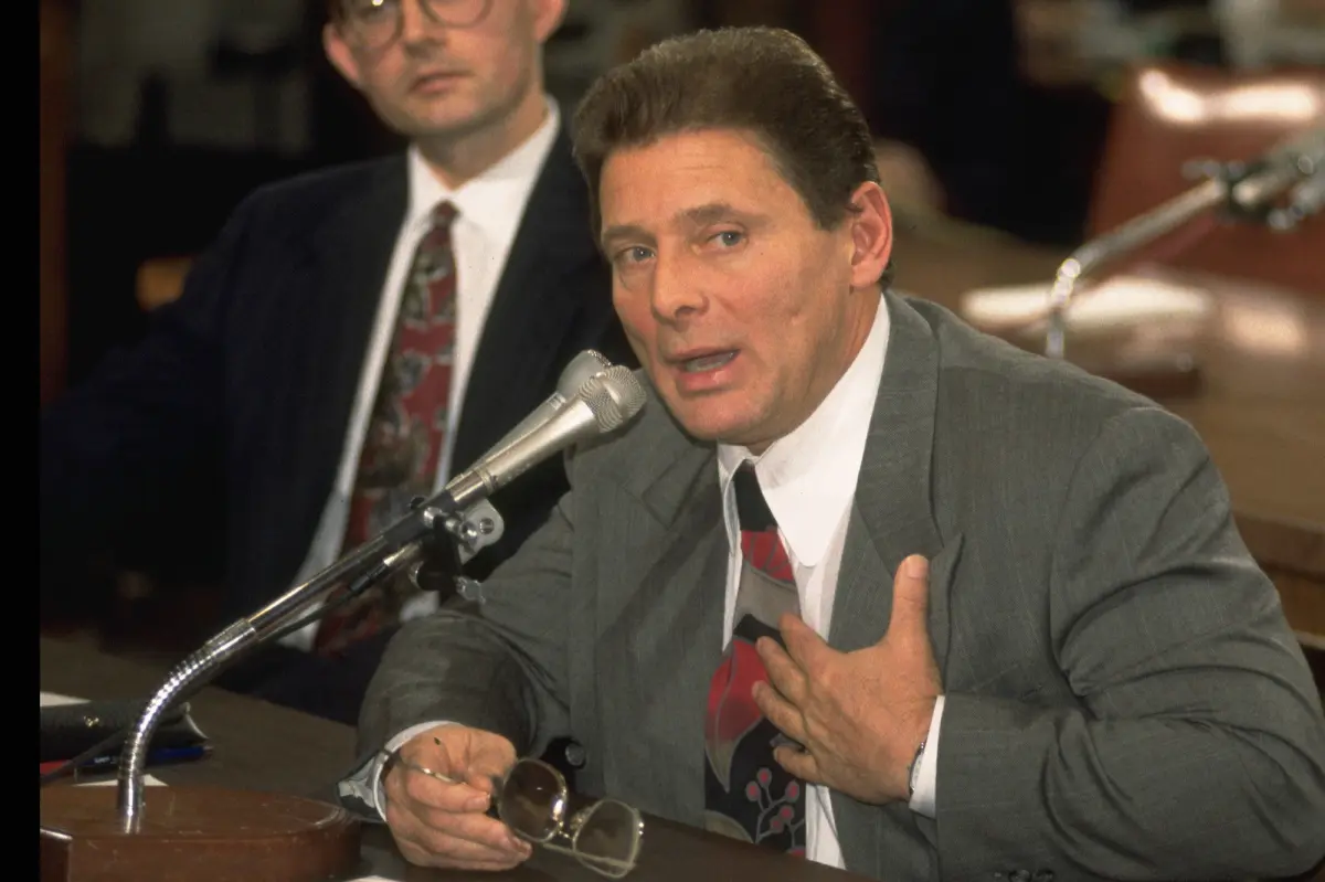 Sammy 'The Bull' explains how his admiration for John Gotti transformed into resentment during their time in prison.