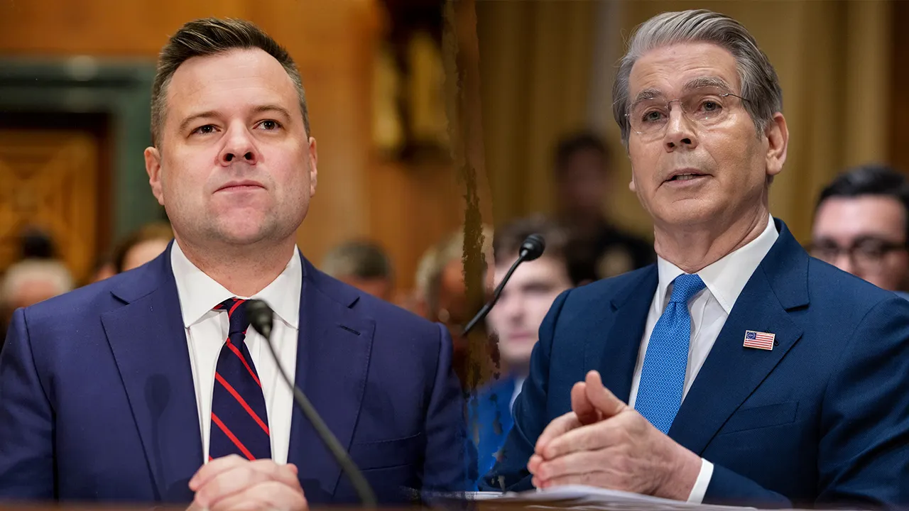 Scott Bessent minimizes Pulte conflict during Senate meeting and supports DNI candidate.