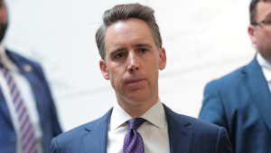 Sen. Josh Hawley presents legislation to ensure financial support for rural emergency rooms