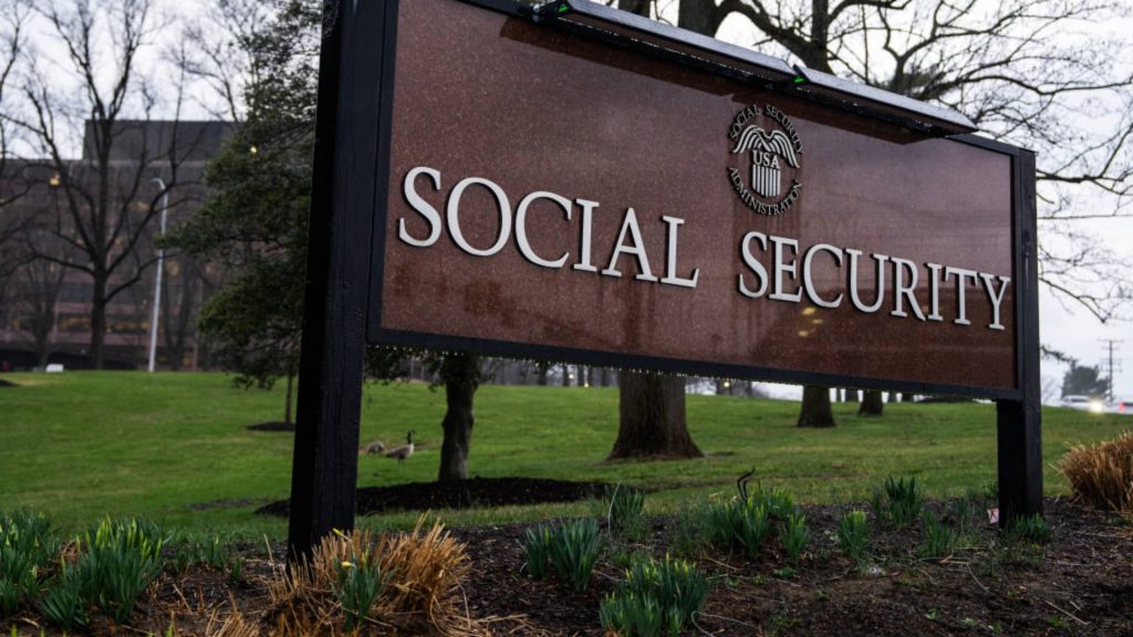 Social Security retirement fund could run out by 2032, according to new report from trustees.
