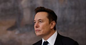 SpaceX Stock Stays Close to Elon Musk's IPO Price Following Multiple Down Days