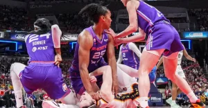 Stephanie White criticizes officials after unfair treatment of Caitlin Clark