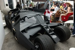 Supercars face off on Rodeo Drive as the Batmobile joins the rarest racers.