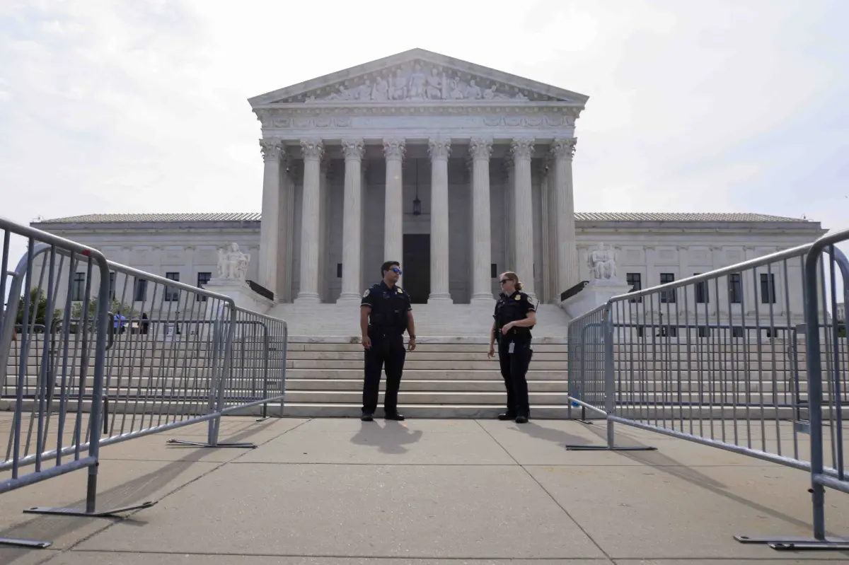 Supreme Court overturns Hawaii law that mandated permission for carrying firearms in stores and hotels